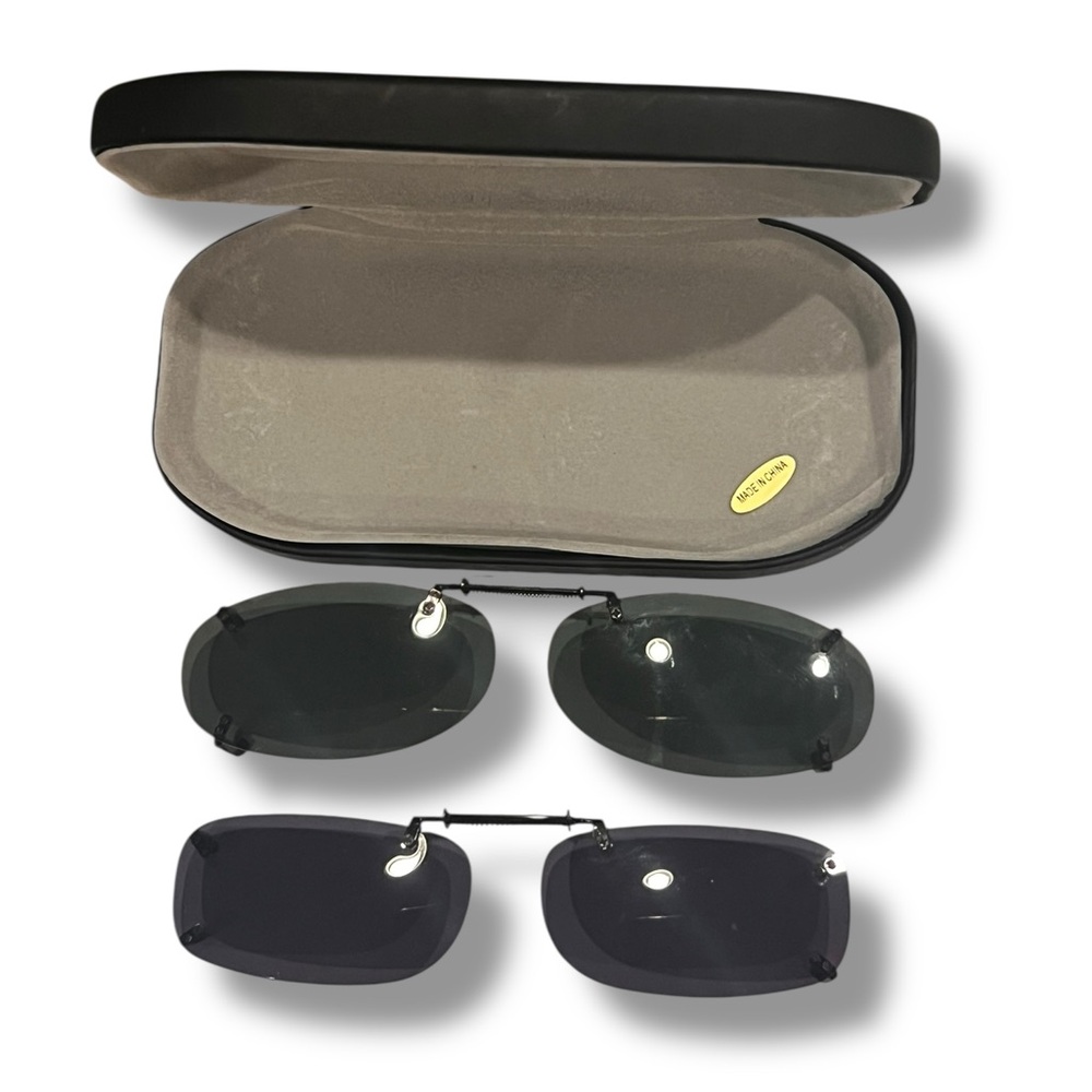 Lot 2 Polar Optics Polarized Clip On Sunglasses Clam Shell Hard Case-Scratches